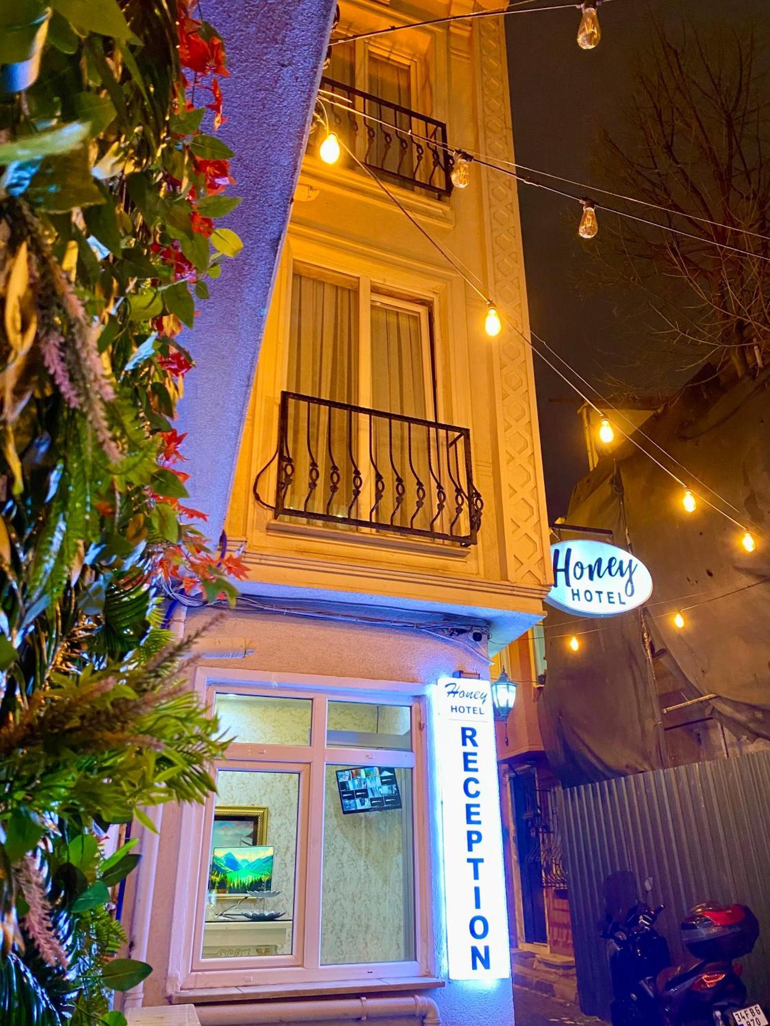 Honey Hotel 3*